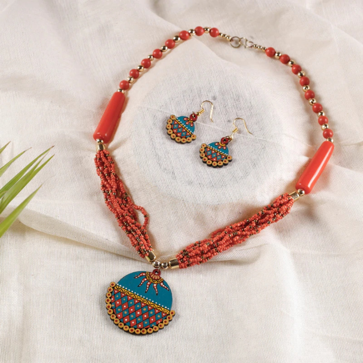 Latest Handmade Necklace