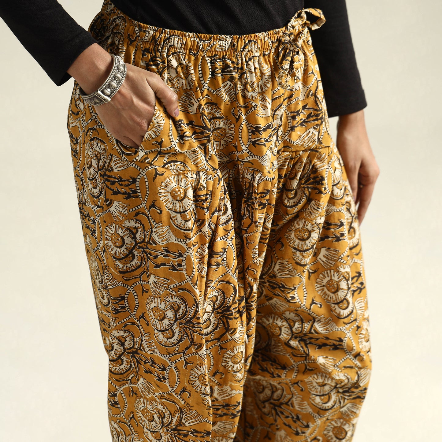 Buy Bagru Block Printed Cotton Elasticated Salwar Online at iTokri.com
