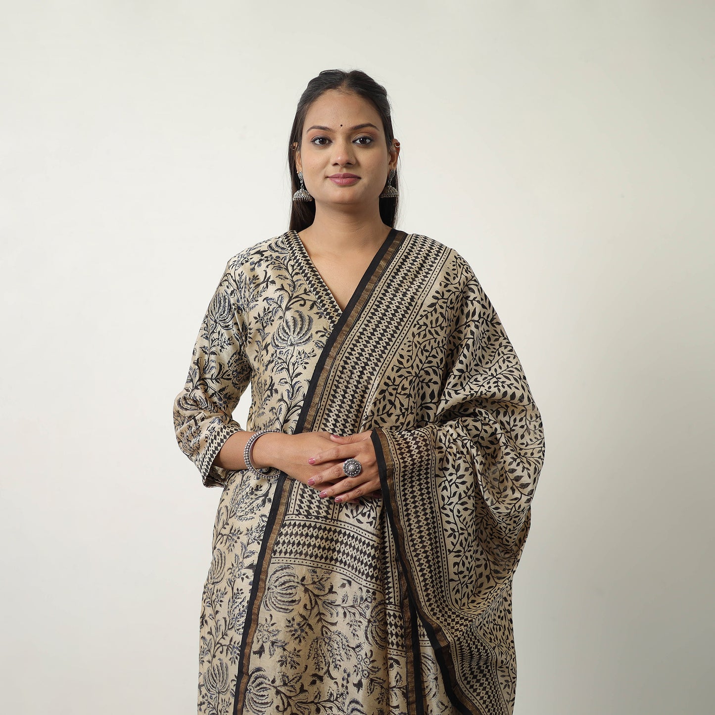 Buy Beige Chanderi Silk Hand Block Bagru Print Kurta Set