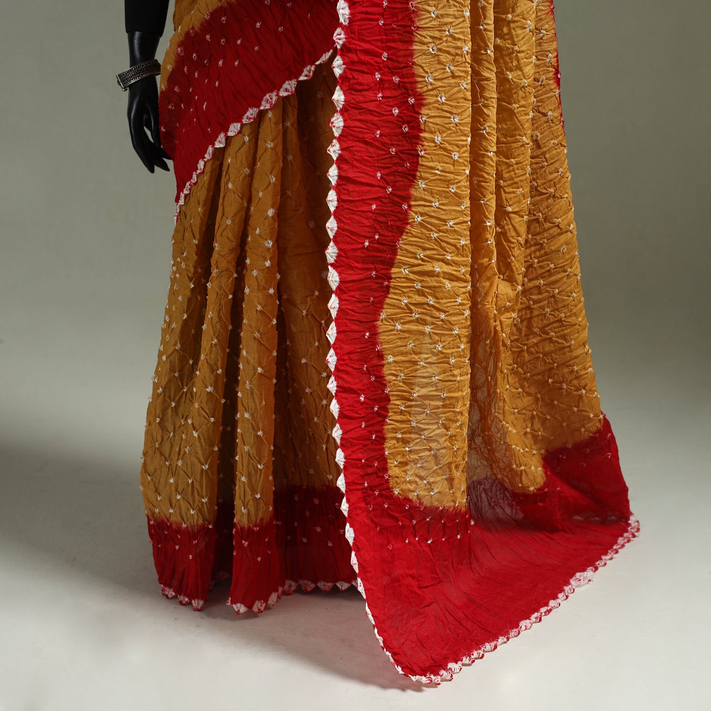 Kutch Tie-Dye Bandhani Cotton Saree with Blouse Piece 38
