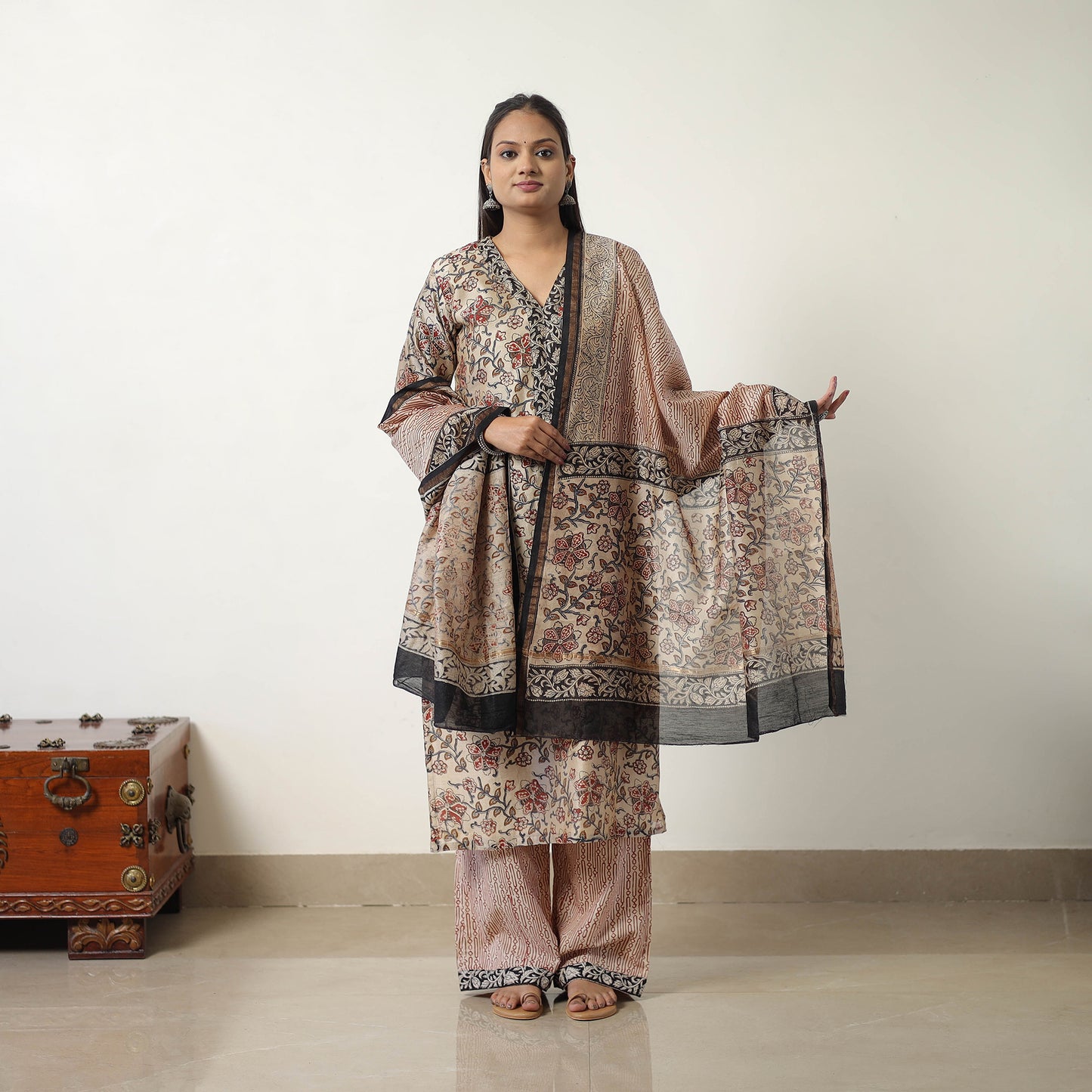 Buy Beige Chanderi Silk Hand Block Bagru Print Kurta Set