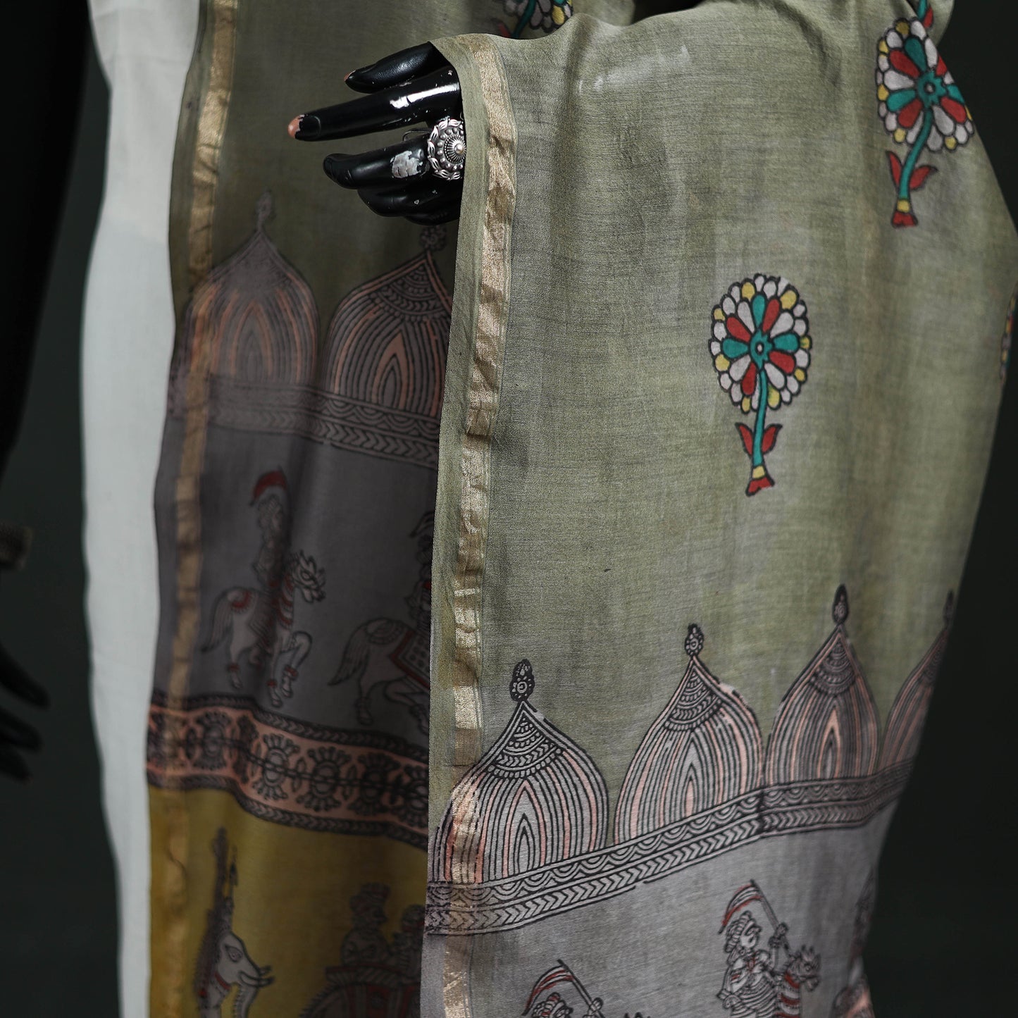 Mata Ni Pachedi Handpainted Natural Dyed Chanderi Silk Handloom Dupatta 25