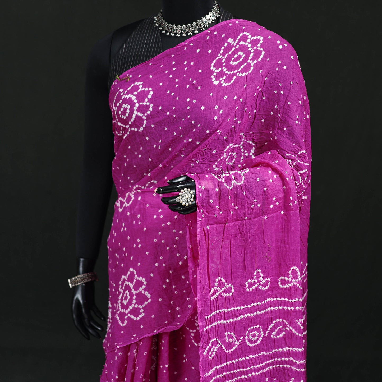 Kutch Bandhani Tie-Dye Cotton Saree 64