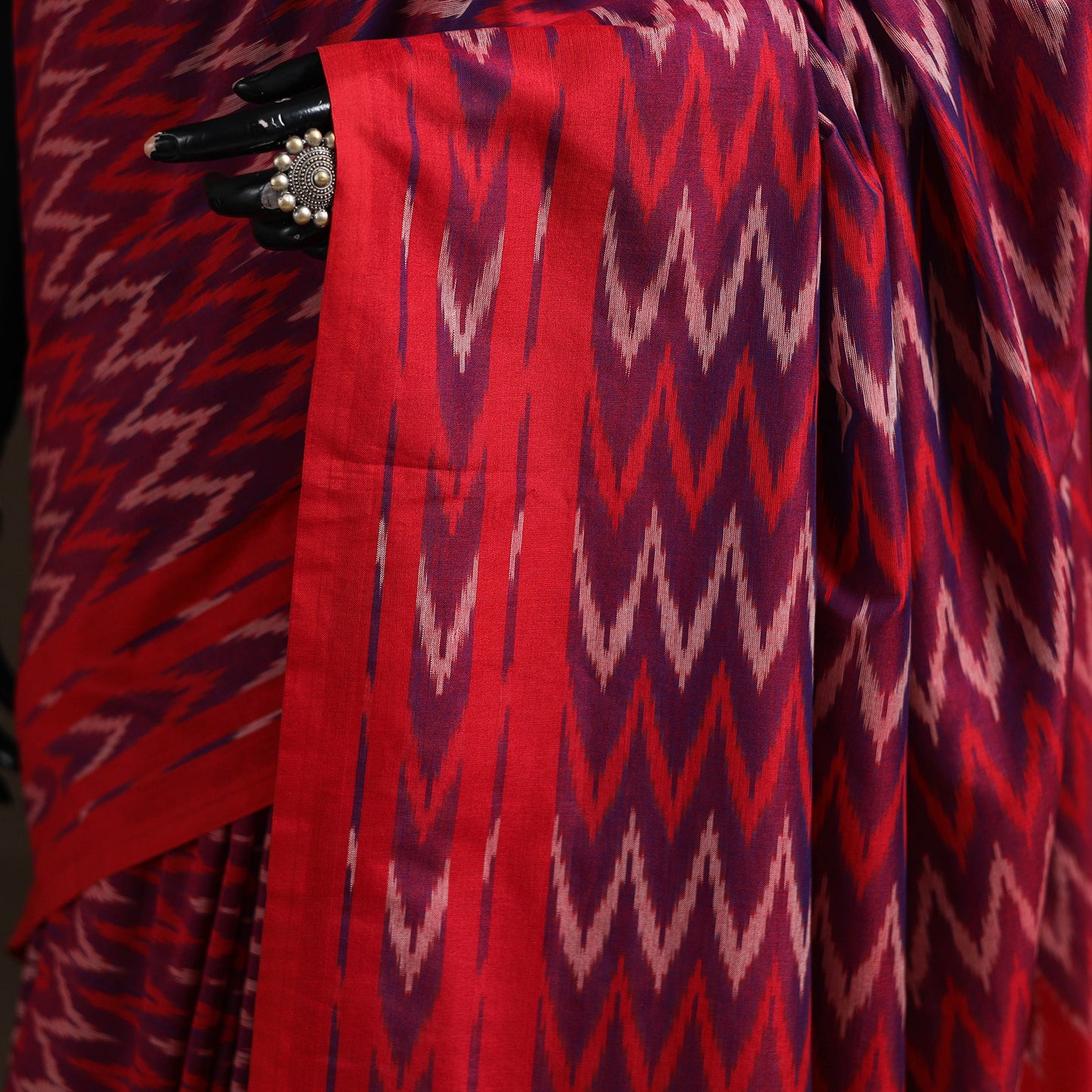 Pochampally Ikat Weave Mercerised Cotton Saree 14