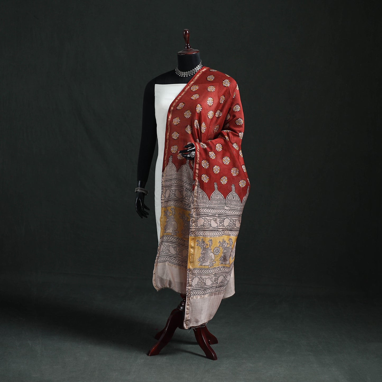 Mata Ni Pachedi Handpainted Natural Dyed Chanderi Silk Handloom Dupatta 31