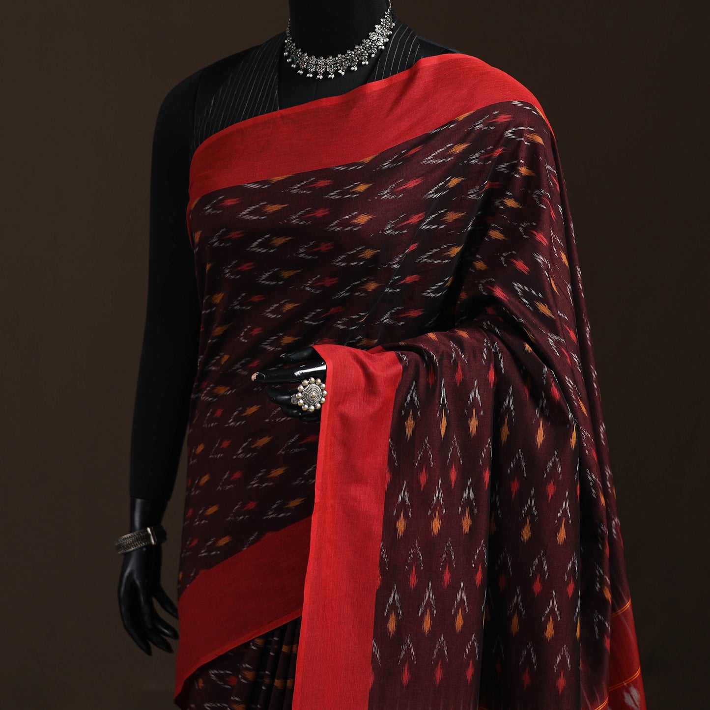 Pochampally Ikat Weave Mercerised Cotton Saree 19