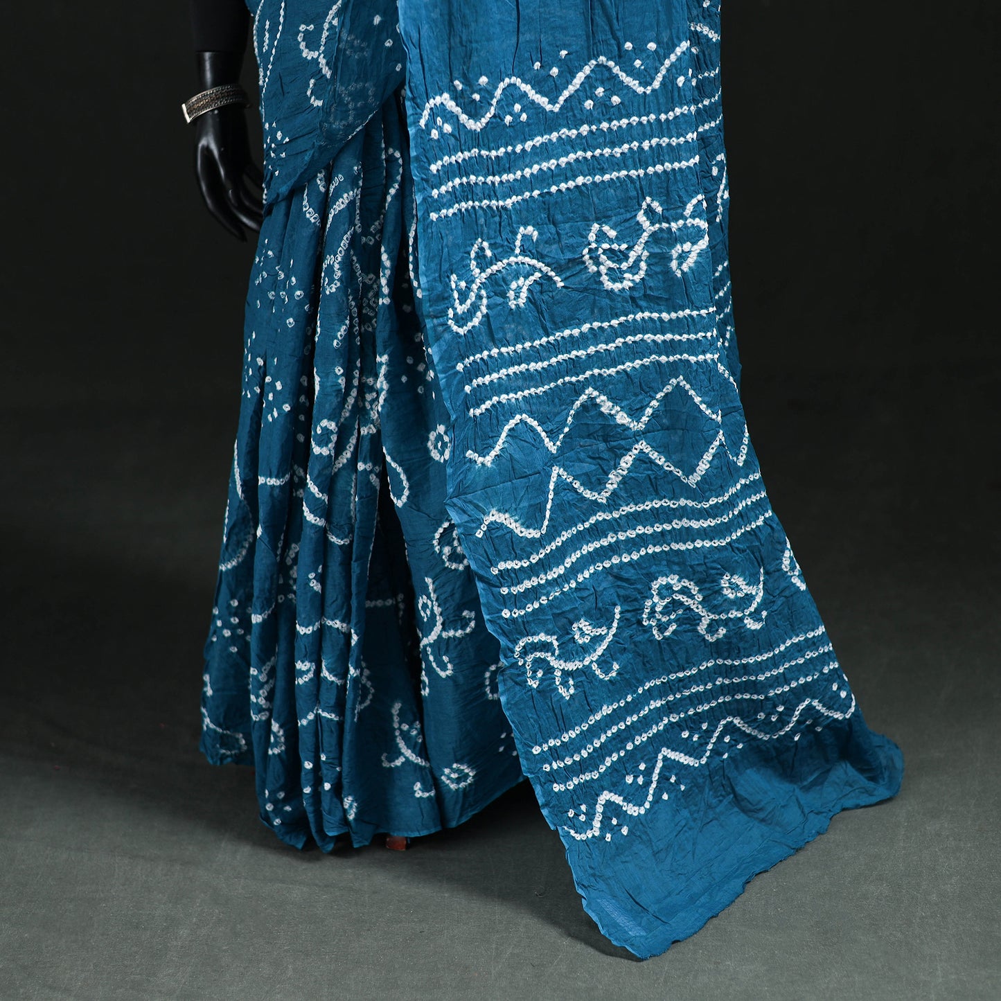 Kutch Bandhani Tie-Dye Cotton Saree 71