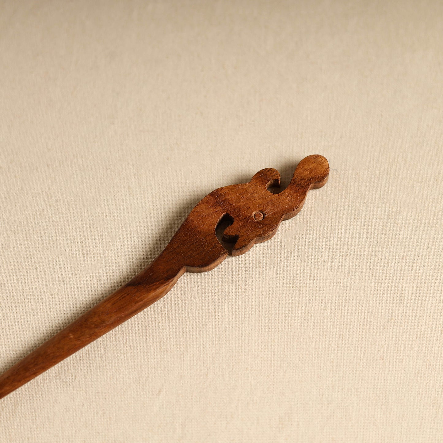 Hand Carved Sheesham Wood Juda Stick 05