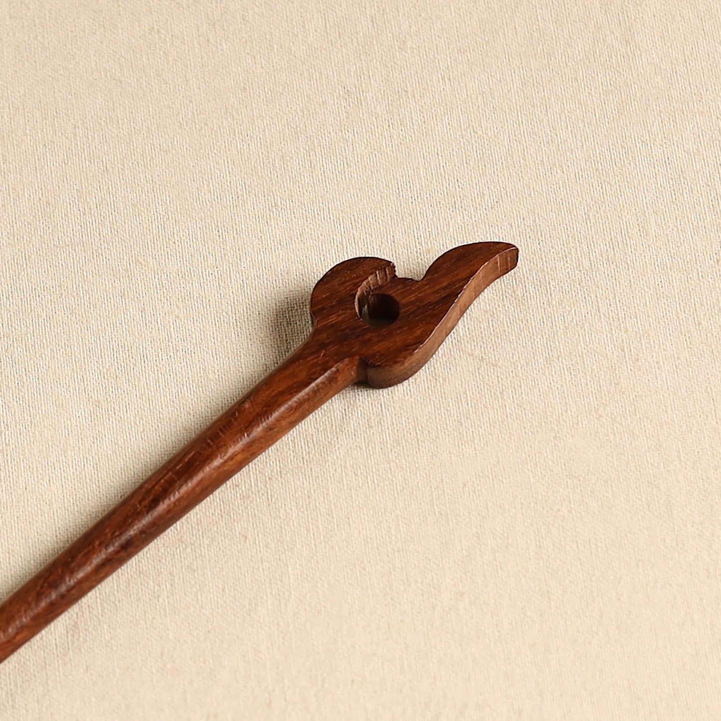 Hand Carved Sheesham Wood Juda Stick 09