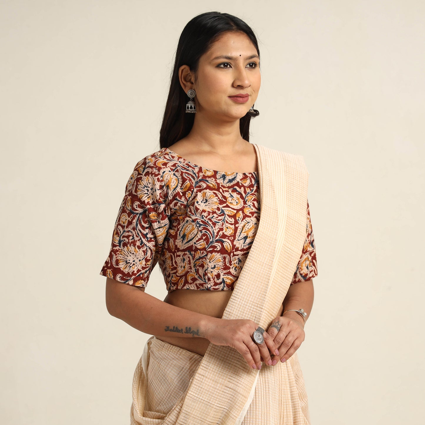 Buy Pedana Kalamkari Block Printed Cotton Stitched Blouse Online at iTokri.com