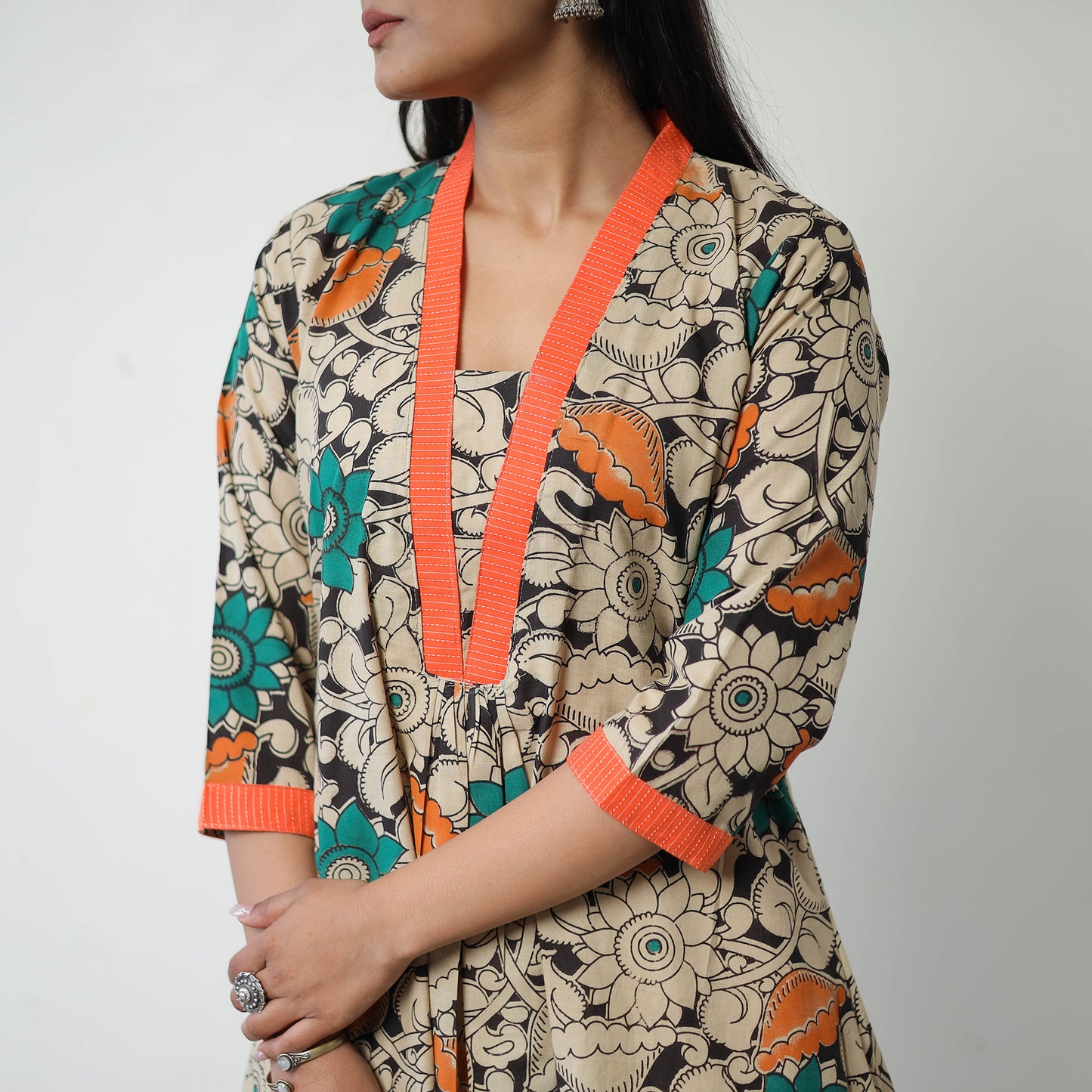 Beige - Printed Cotton Flared Kalamkari Kurta with Patchwork 03