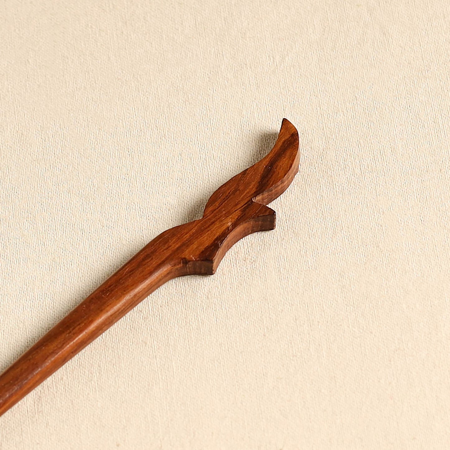 Hand Carved Sheesham Wood Juda Stick 17