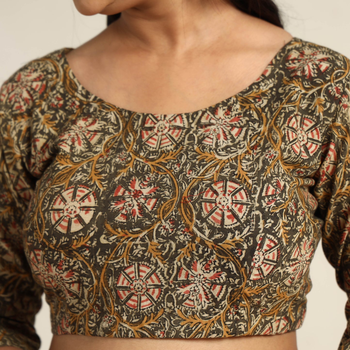 Buy Pedana Kalamkari Block Printed Cotton Stitched Blouse Online at iTokri.com