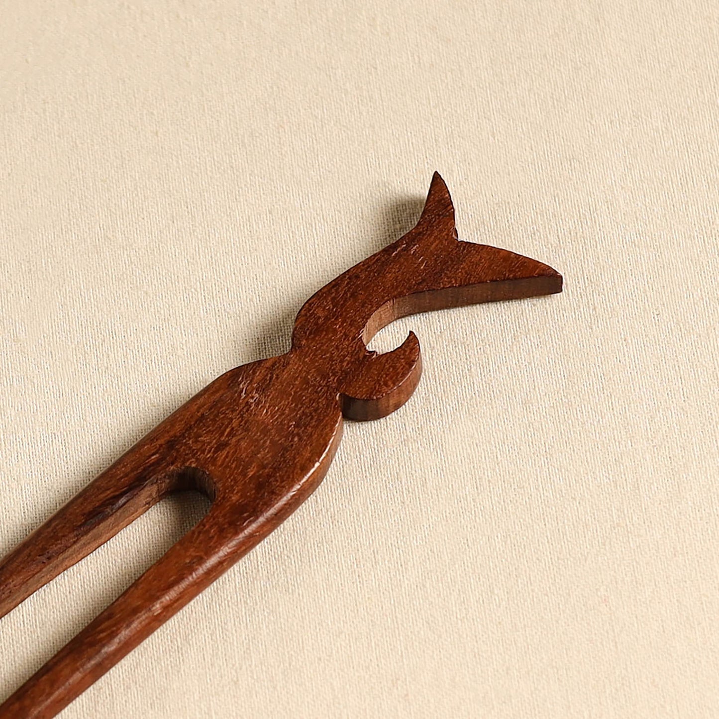Hand Carved Sheesham Wood Juda Stick 34