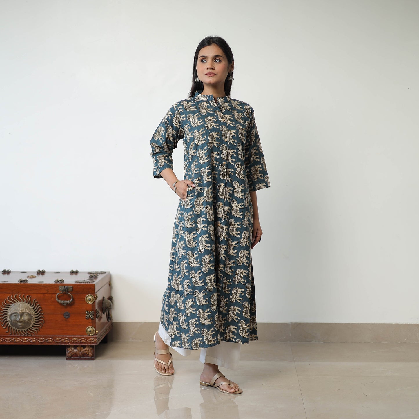 Green - Printed Cotton A-Line Kalamkari Kurta 11