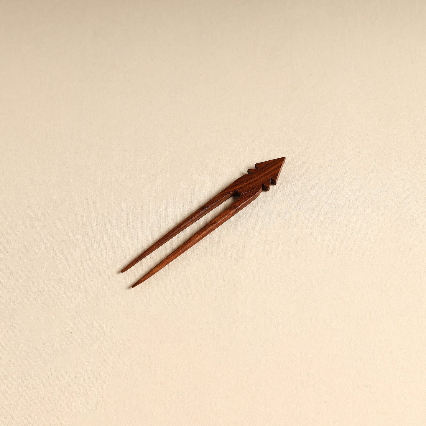 Hand Carved Sheesham Wood Juda Stick 48