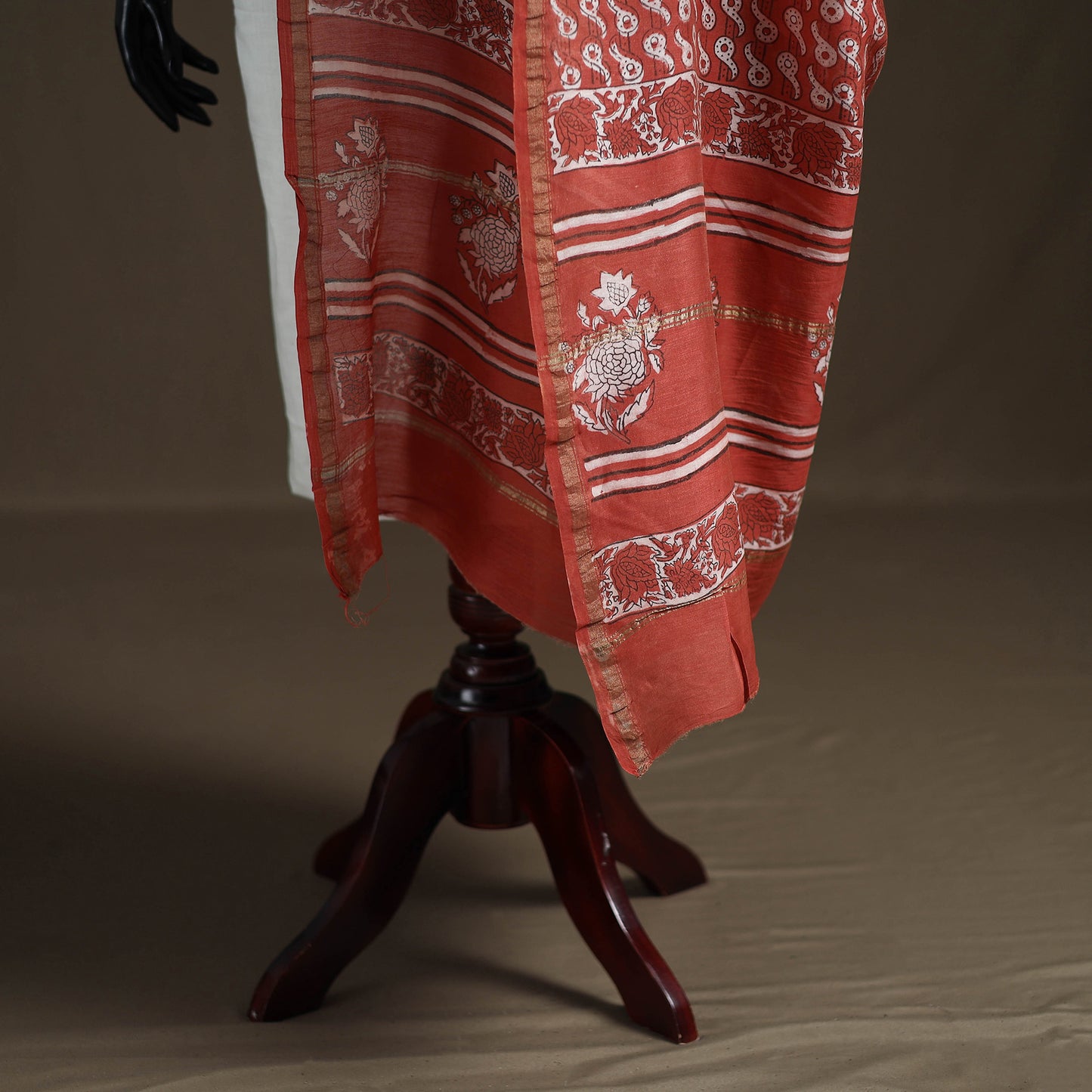Akola Dabu Hand Block Print Chanderi Silk Handloom Dupatta 02