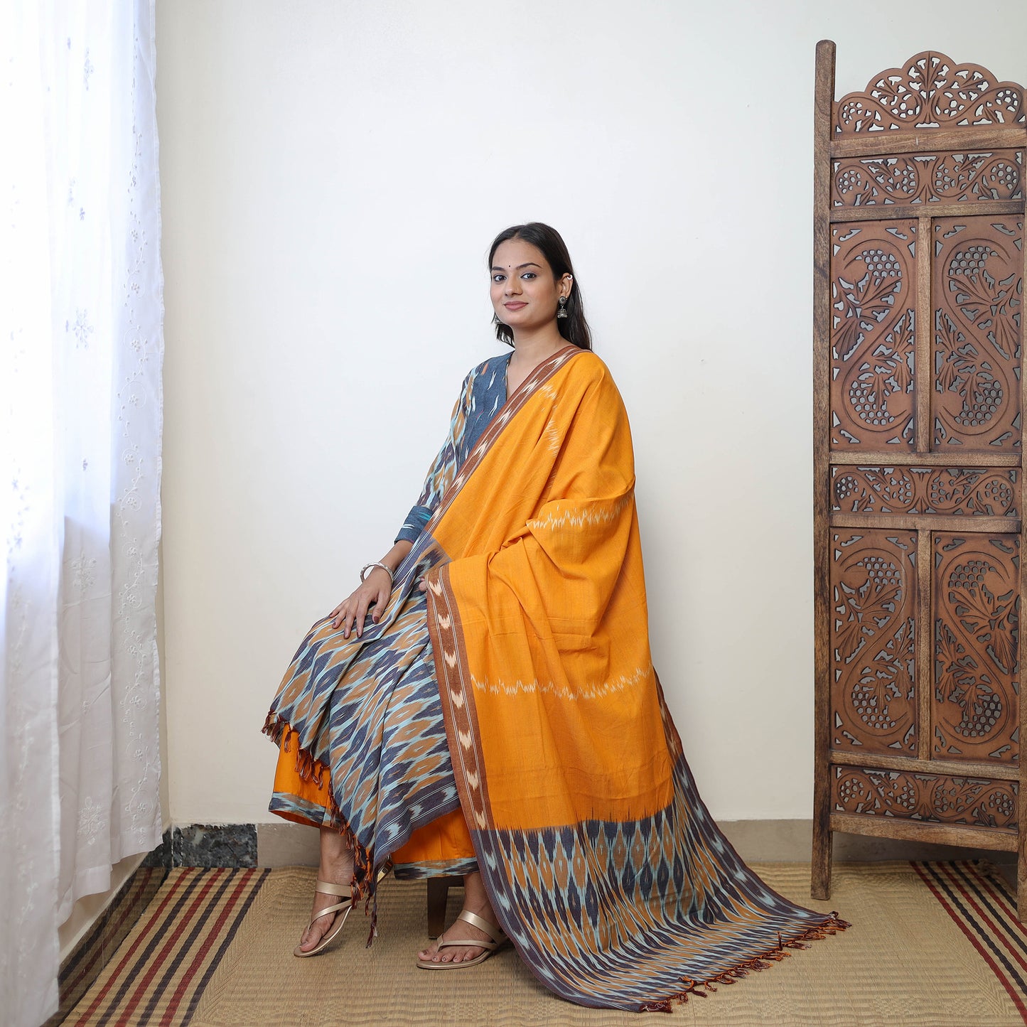 Buy Multicolor Handloom Cotton Pochampally Ikat Kurta Set