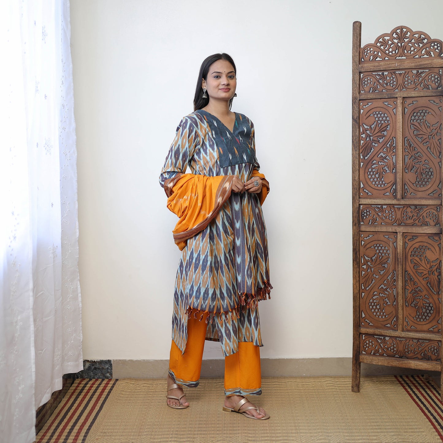 Buy Multicolor Handloom Cotton Pochampally Ikat Kurta Set