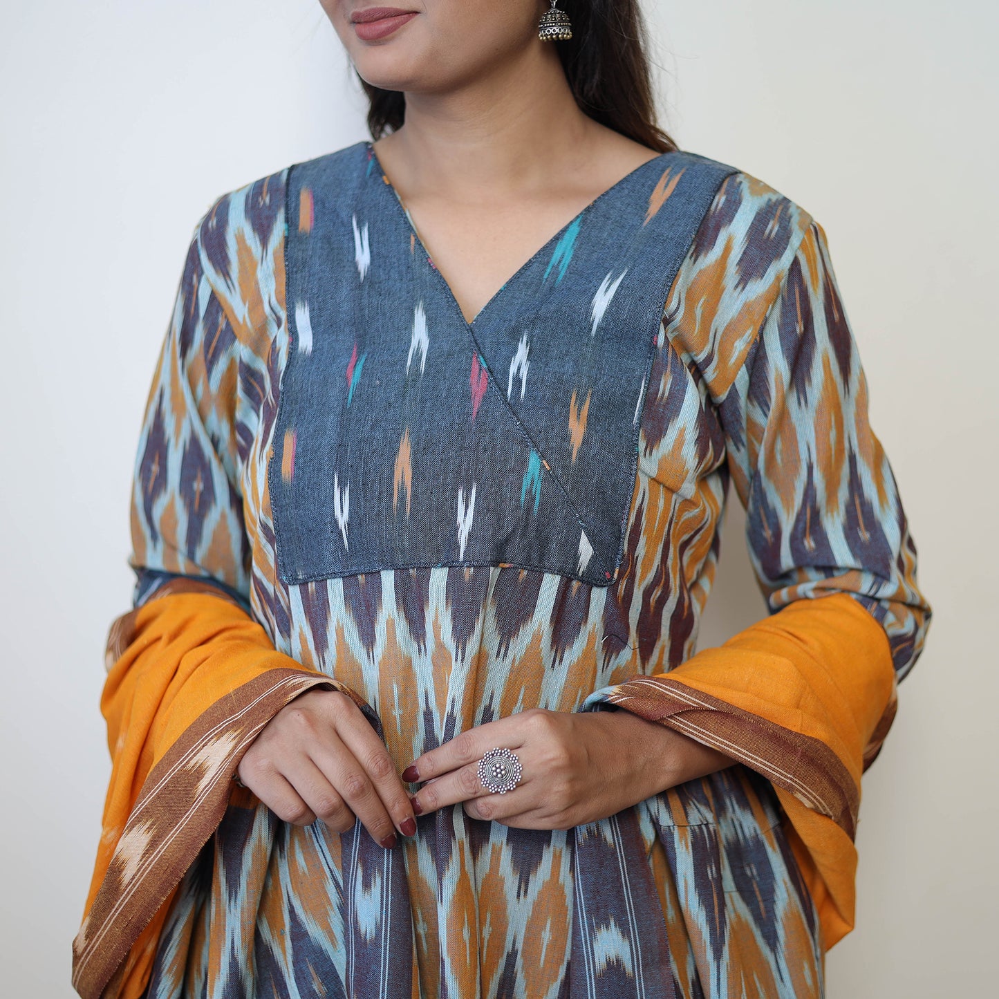 Buy Multicolor Handloom Cotton Pochampally Ikat Kurta Set