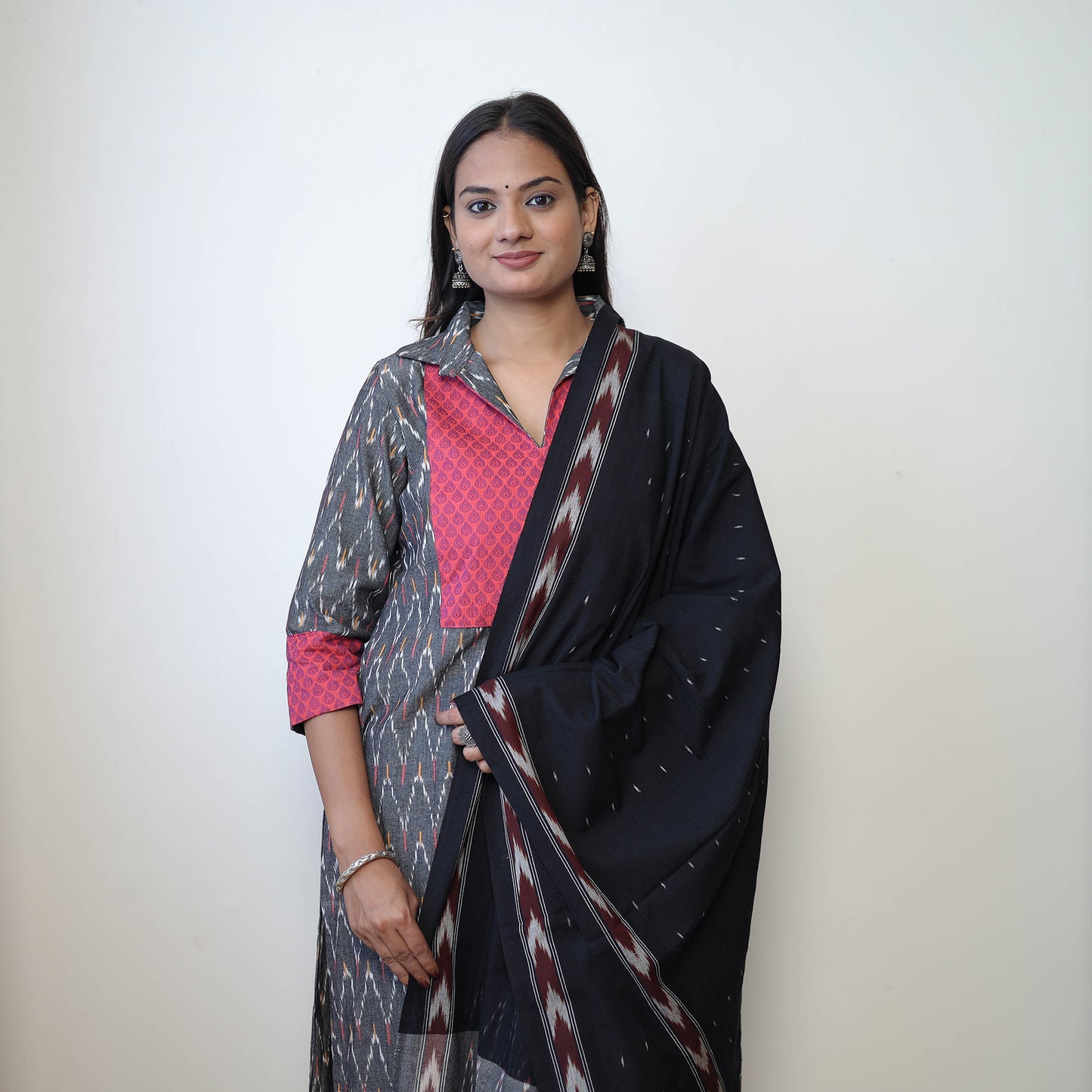 Grey - Handloom Cotton Pochampally Ikat Kurta Set 04