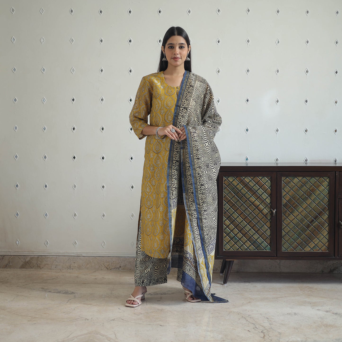 Buy Hand Block Bagru Print Chanderi Silk Kurta Set