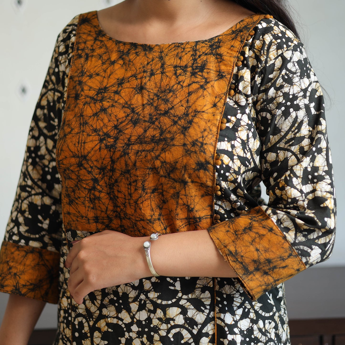 Black Batik Print Kurti Set – Cotton Suit