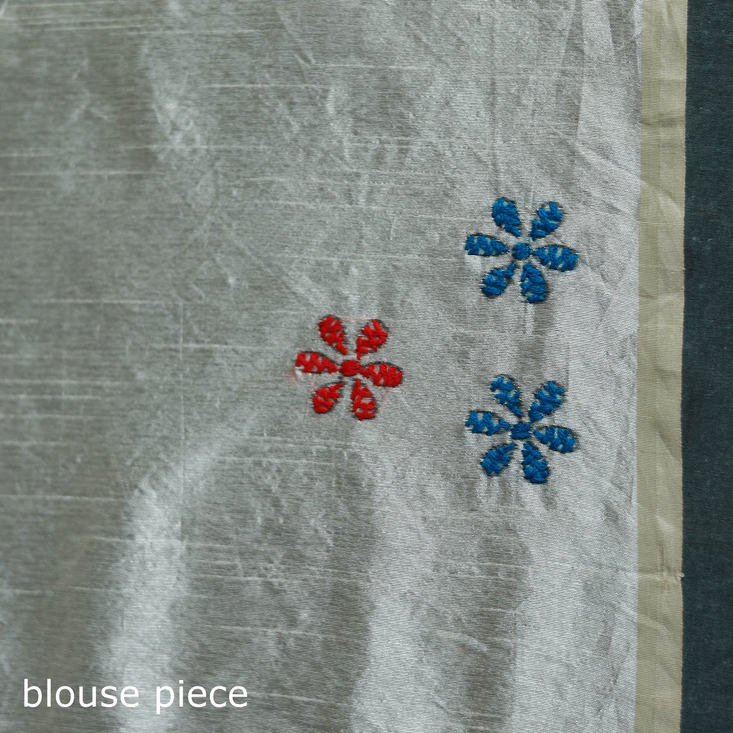 White - Bengal Hand Embroidery Silk Nakshi Kantha Saree 05