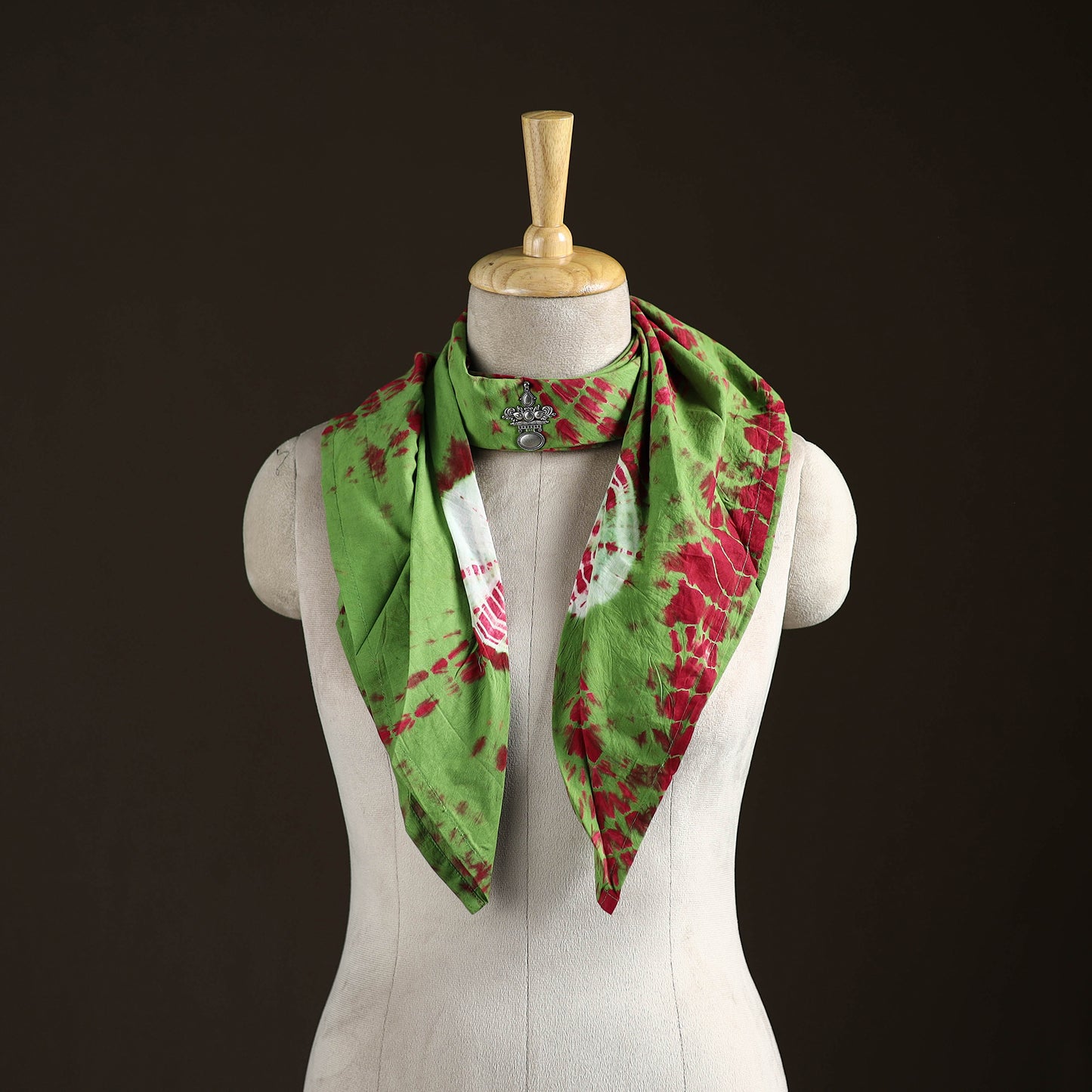 Shibori Tie-Dye Cotton Brooch Scarf 43