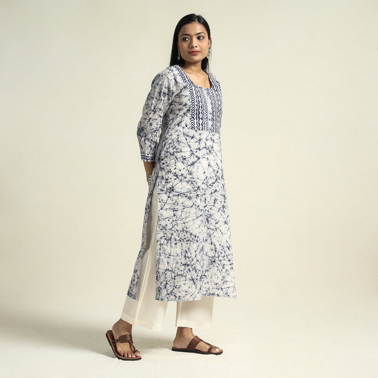 Buy Kutch Batik Printed Cotton Straight Kurta for Women