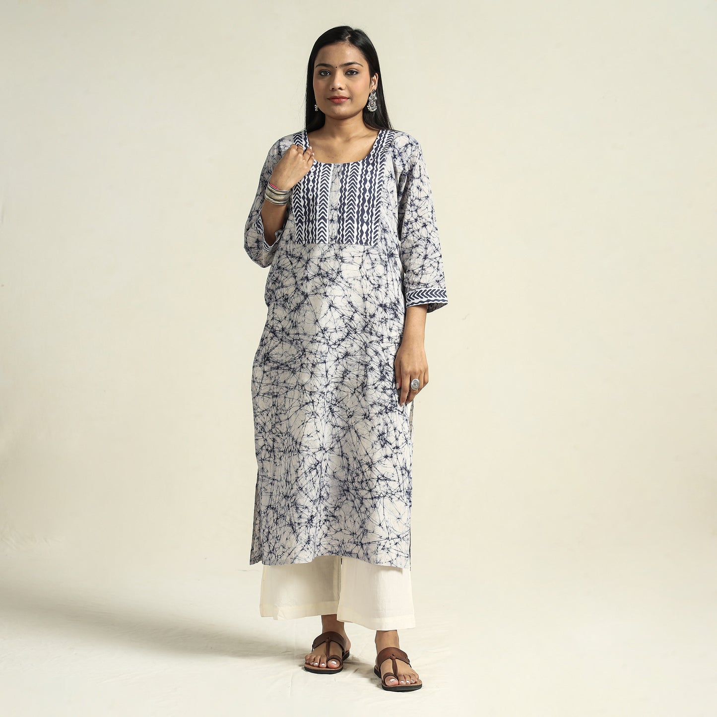 Buy Kutch Batik Printed Cotton Straight Kurta for Women