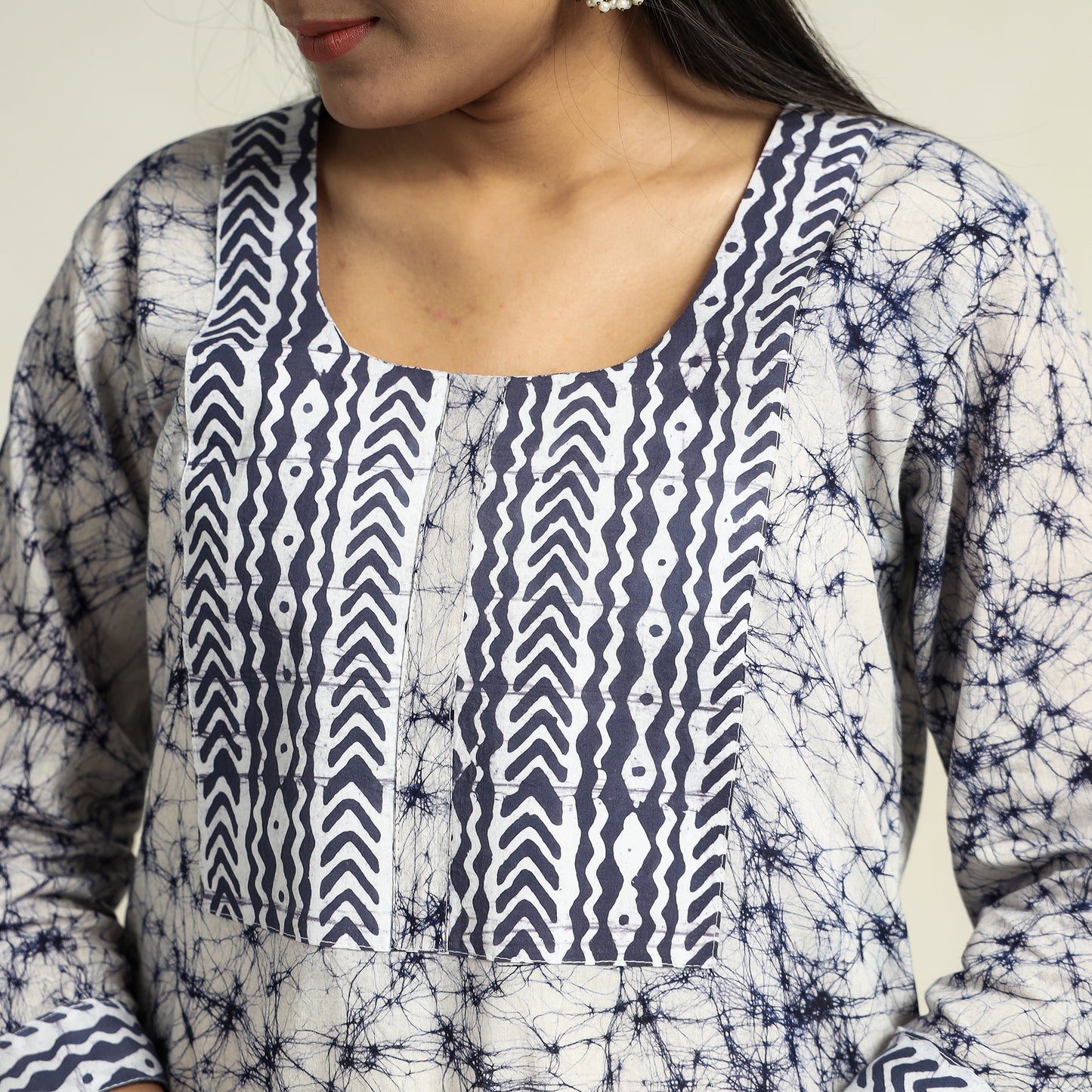 Buy Kutch Batik Printed Cotton Straight Kurta for Women
