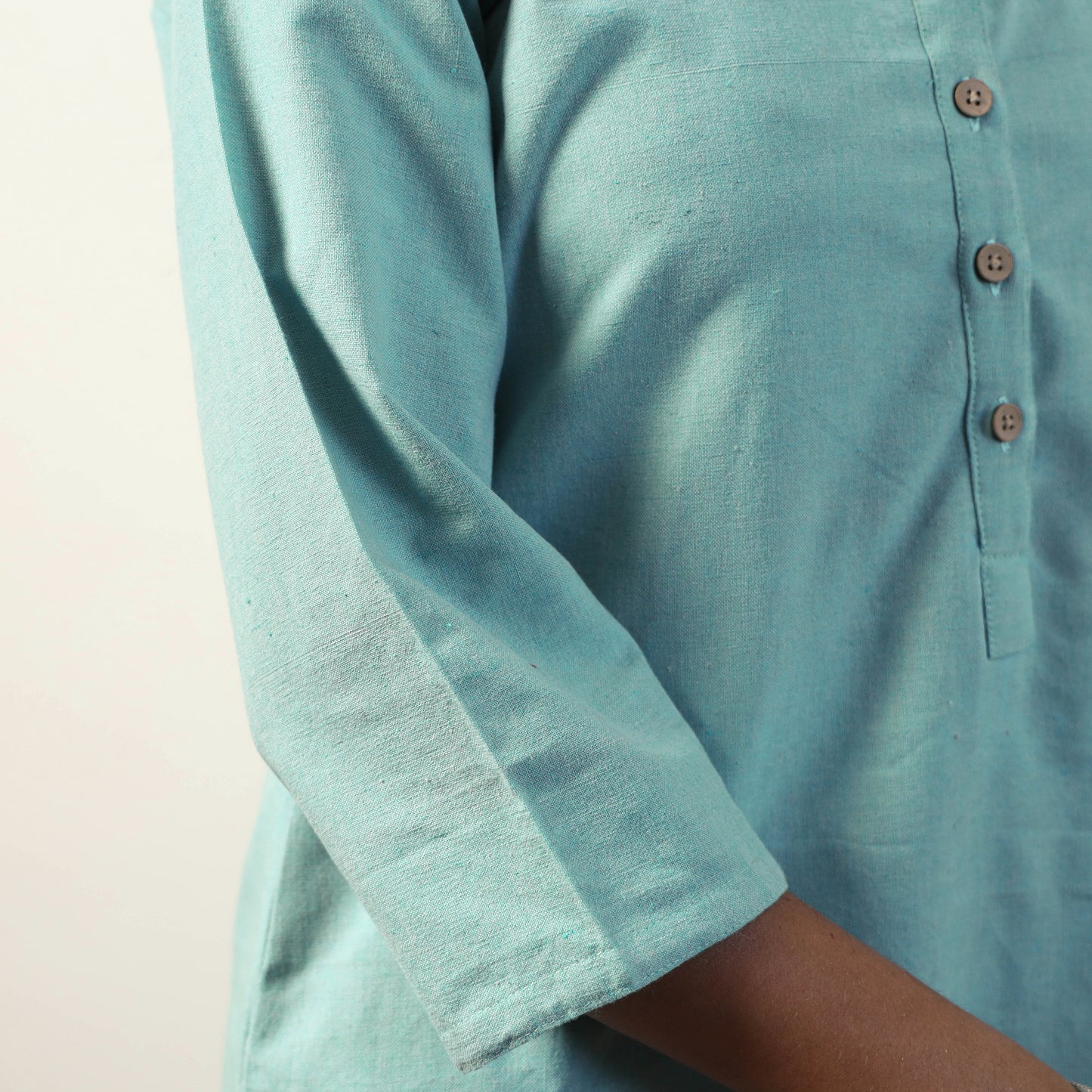 Buy Jhiri Handloom Cotton Straight Long Kurta Online l iTokri.com