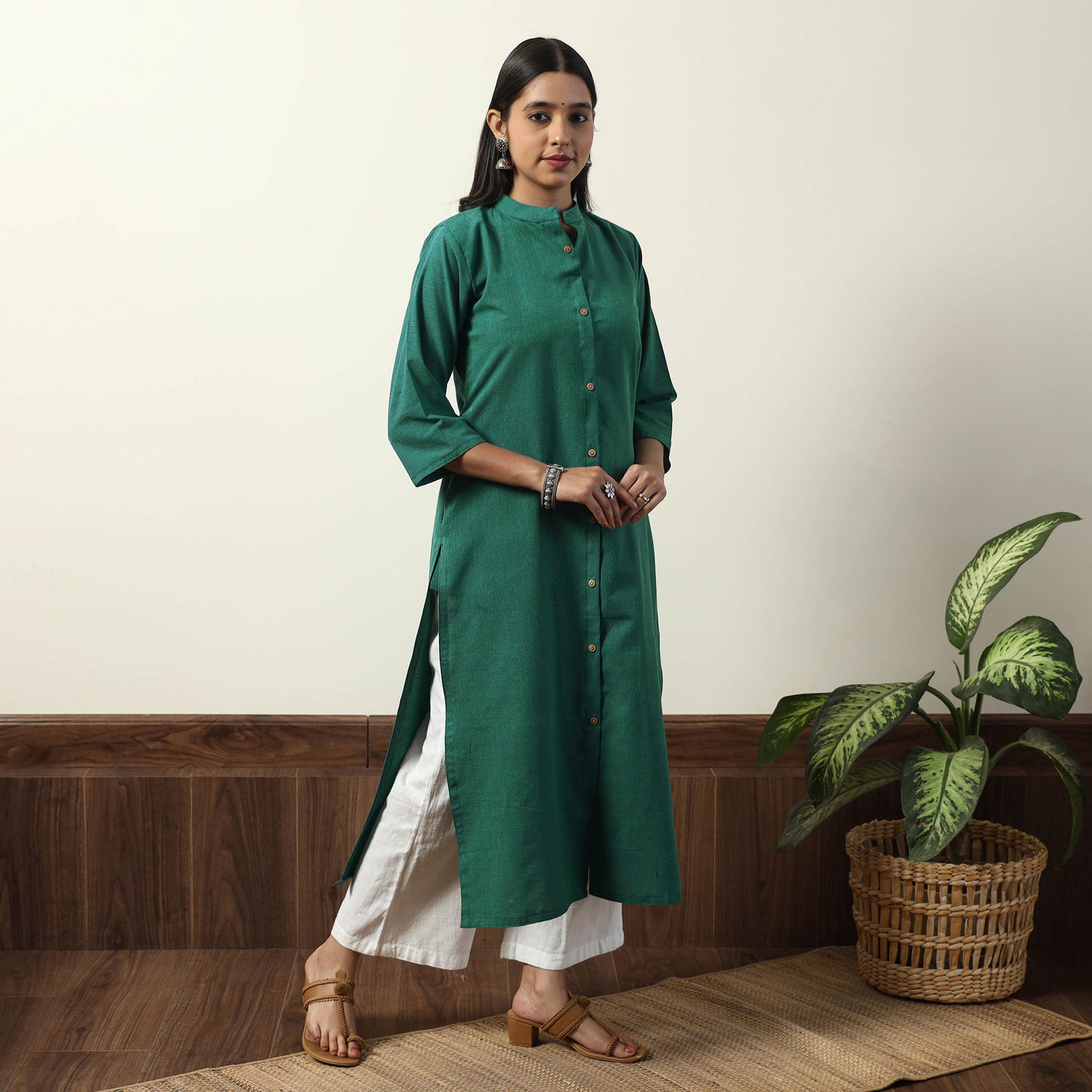 Buy Jhiri Handloom Cotton Straight Long Kurta Online l iTokri.com
