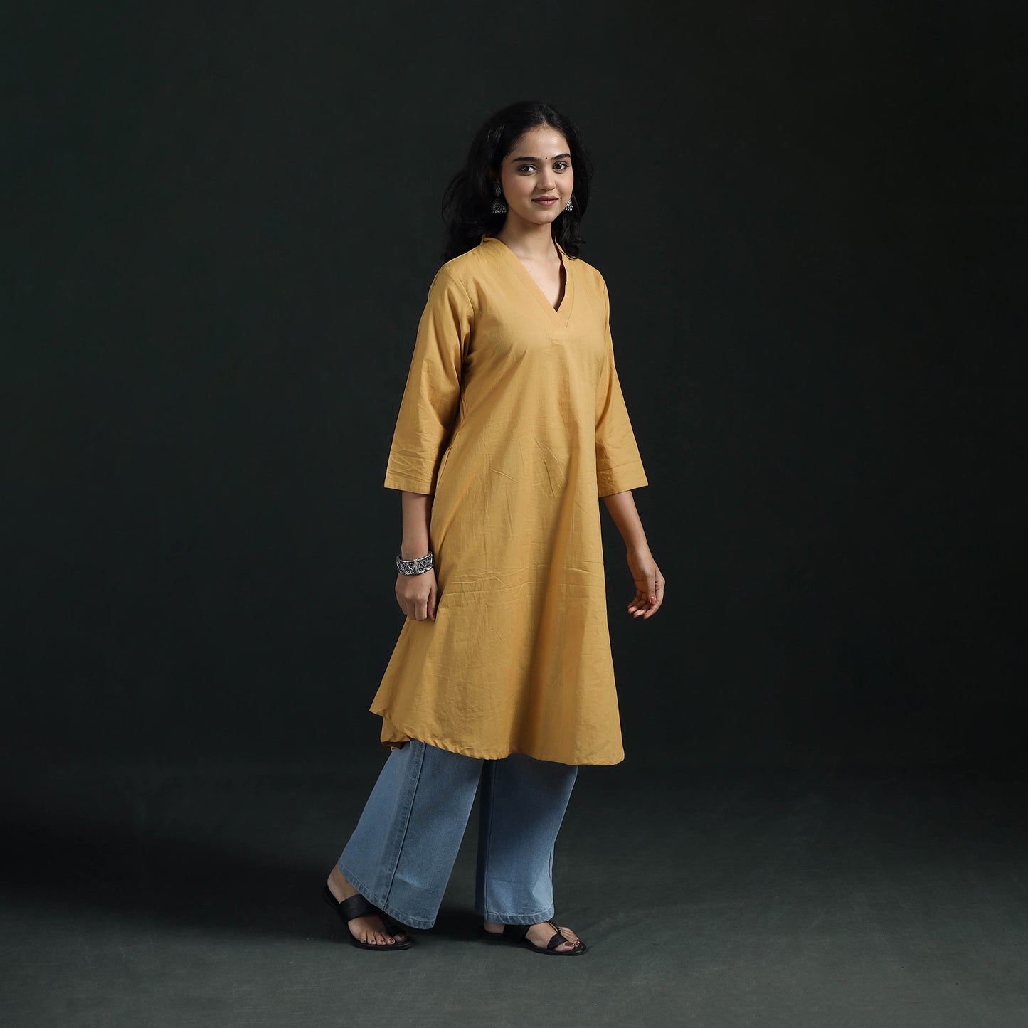 Plain Cotton A-Line Kurta for Women 09