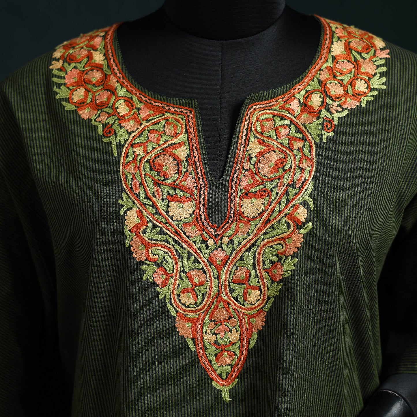 Green - Kashmiri Aari Hand Embroidered Cotton Kaftan (Long) 32
