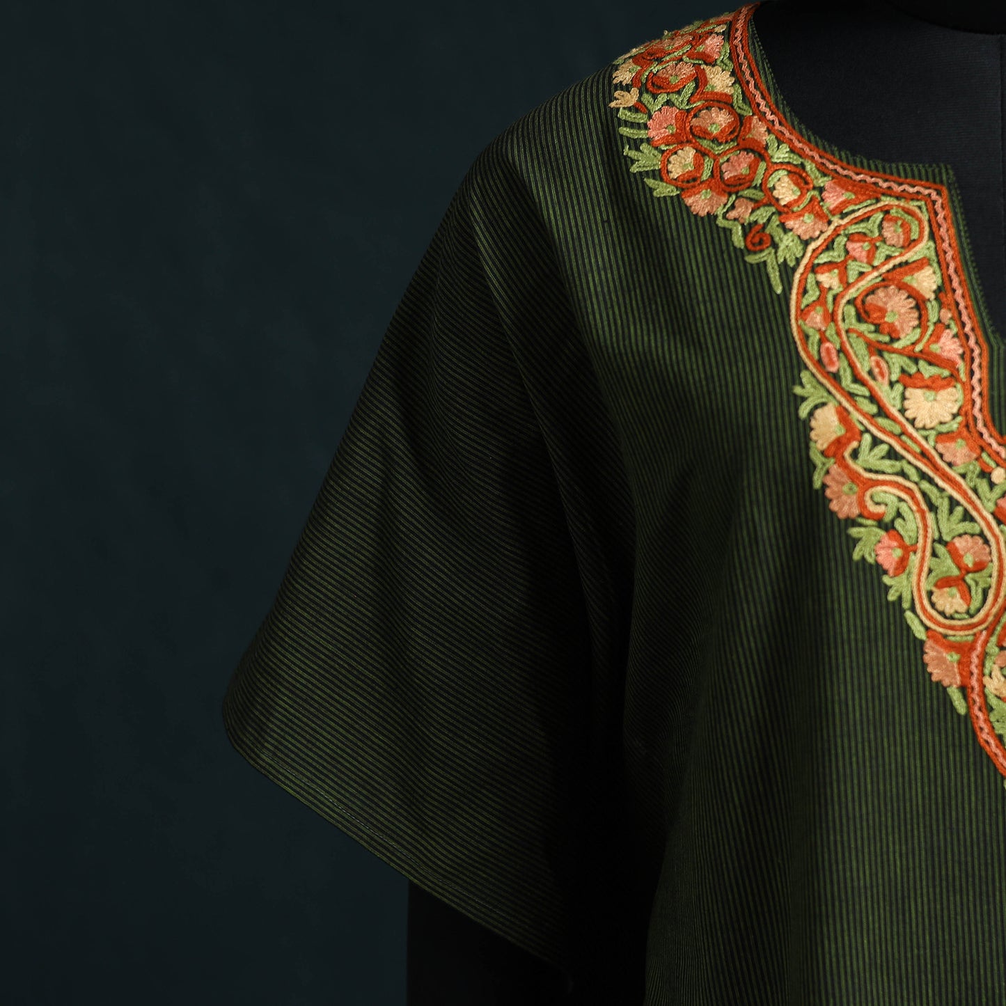 Green - Kashmiri Aari Hand Embroidered Cotton Kaftan (Long) 32