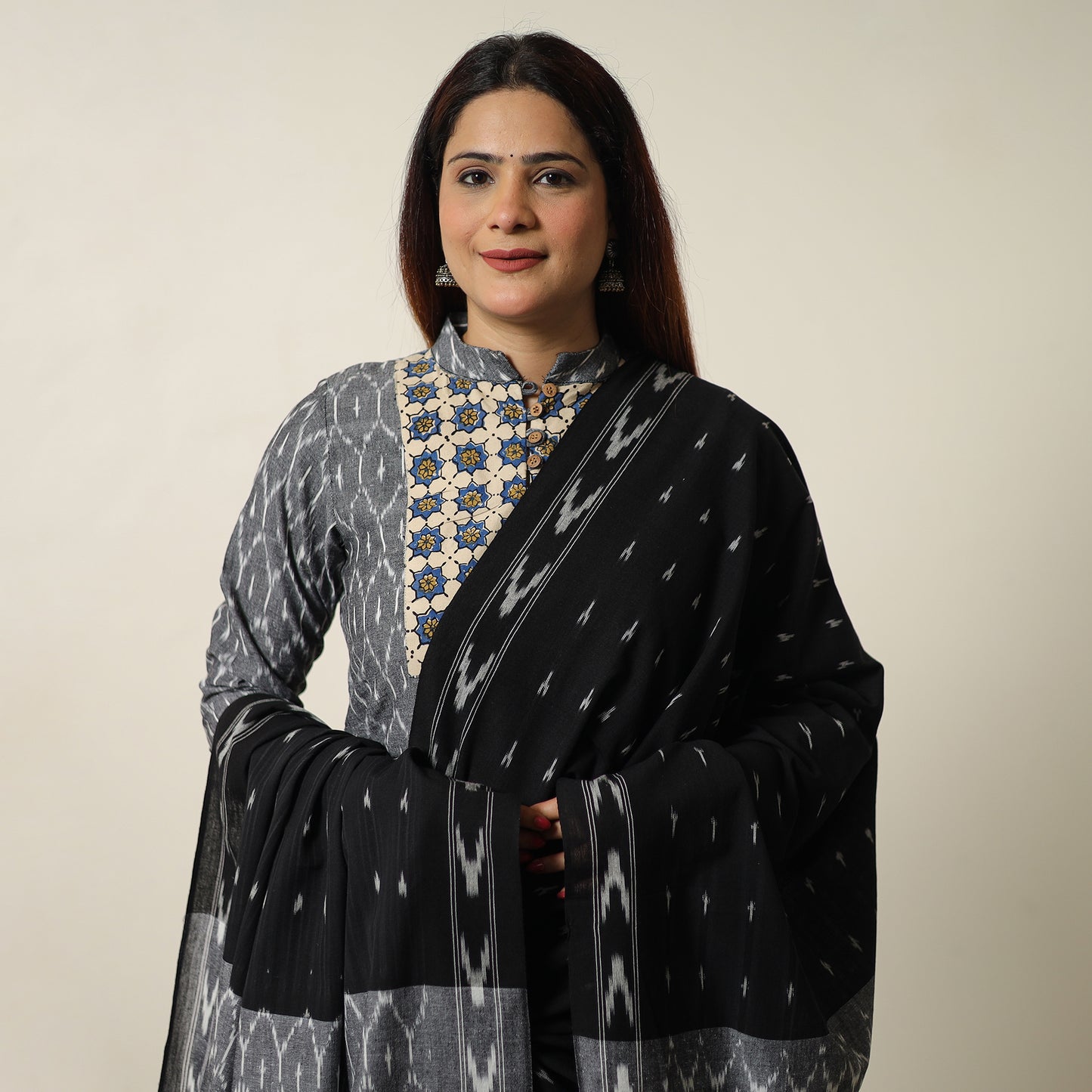 Grey - Pochampally Ikat Weave Cotton Kurta with Palazzo & Dupatta Set 04