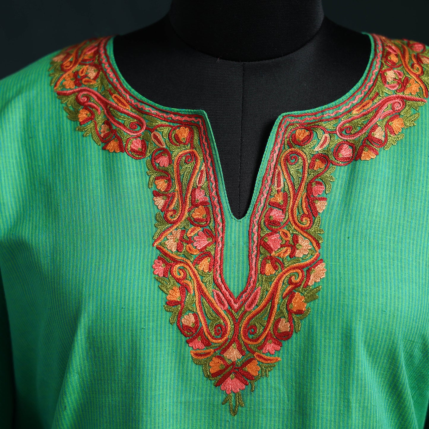 Green - Kashmiri Aari Hand Embroidered Cotton Kaftan (Long) 44