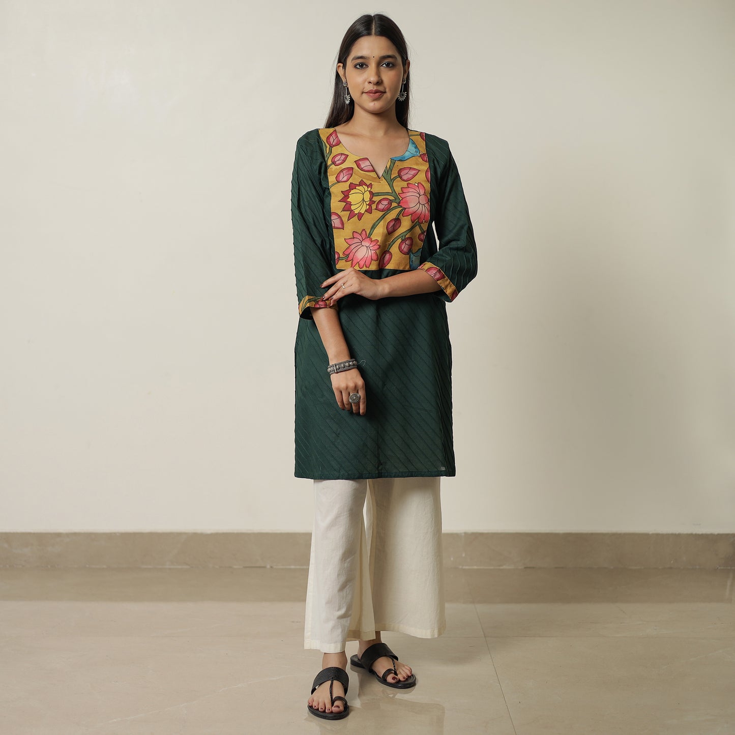Buy Srikalahasti Kalamkari Patchwork Pintuck Plain Cotton Short Kurta 07 Online at iTokri.com