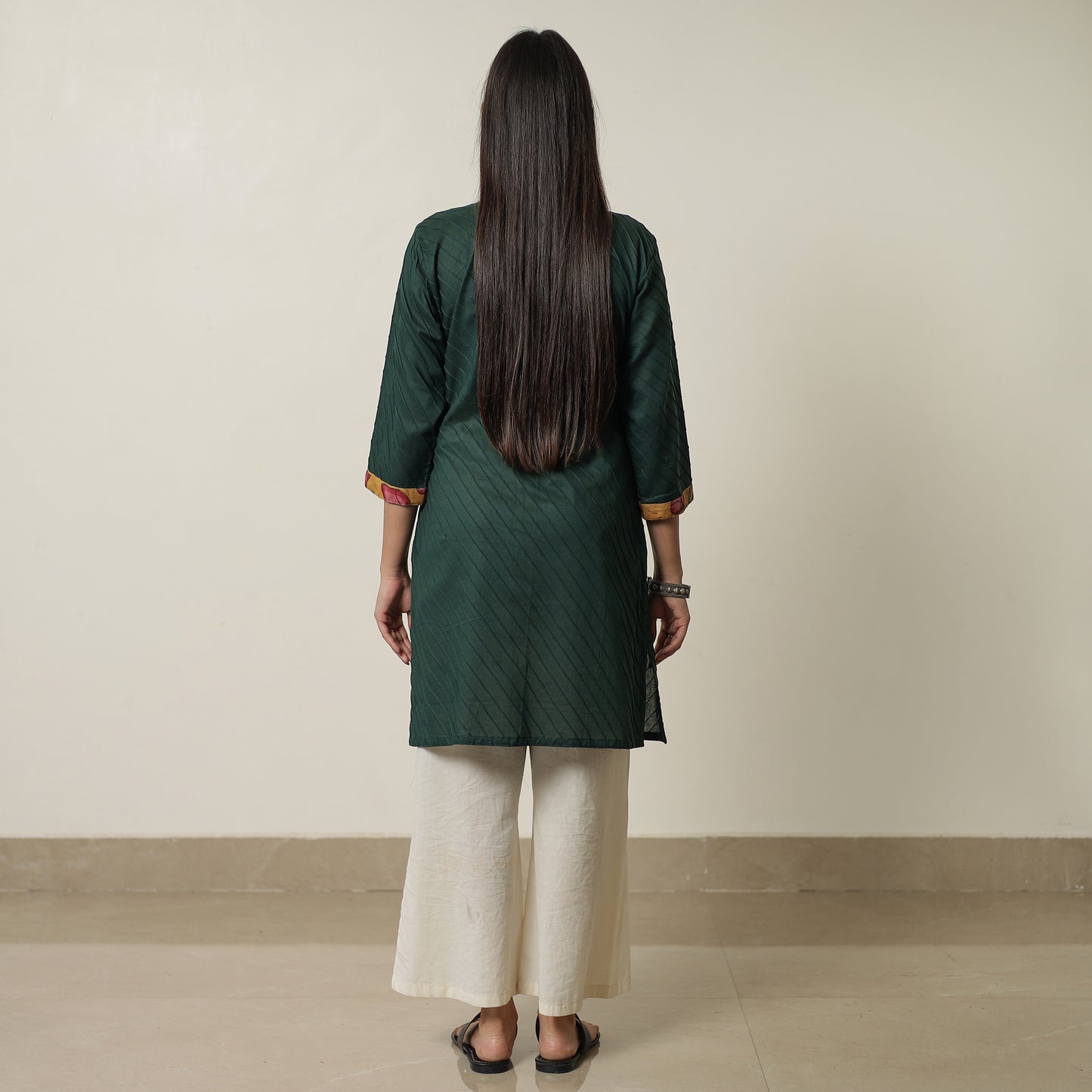 Buy Srikalahasti Kalamkari Patchwork Pintuck Plain Cotton Short Kurta 07 Online at iTokri.com
