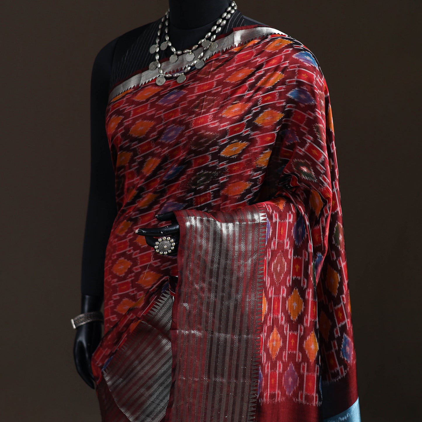 Traditional Pochampally Ikat Handwoven Pure Silk Pattu Saree with Rudraksha Border 14