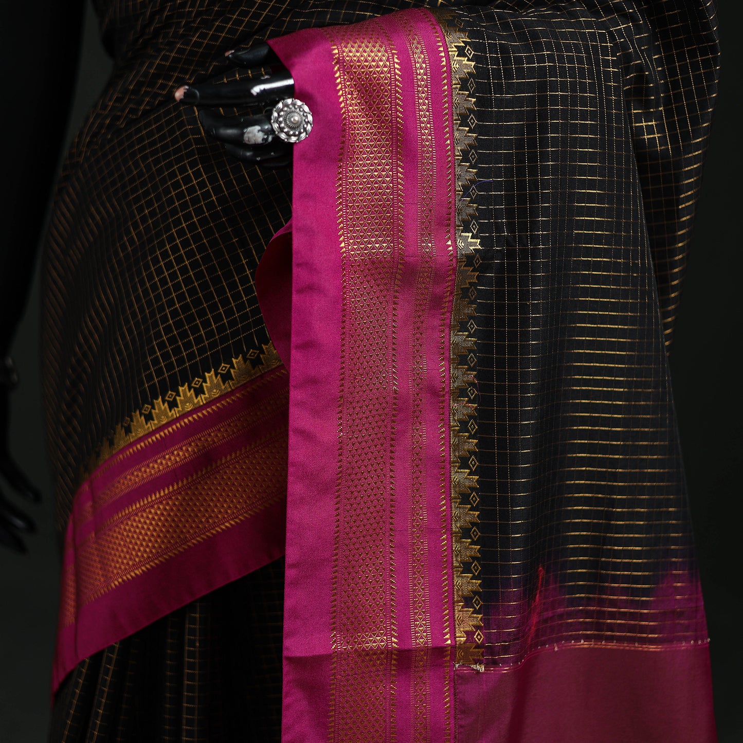 Ilkal Weave Silk Cotton Checks Zari Border Saree with Blouse Piece 22