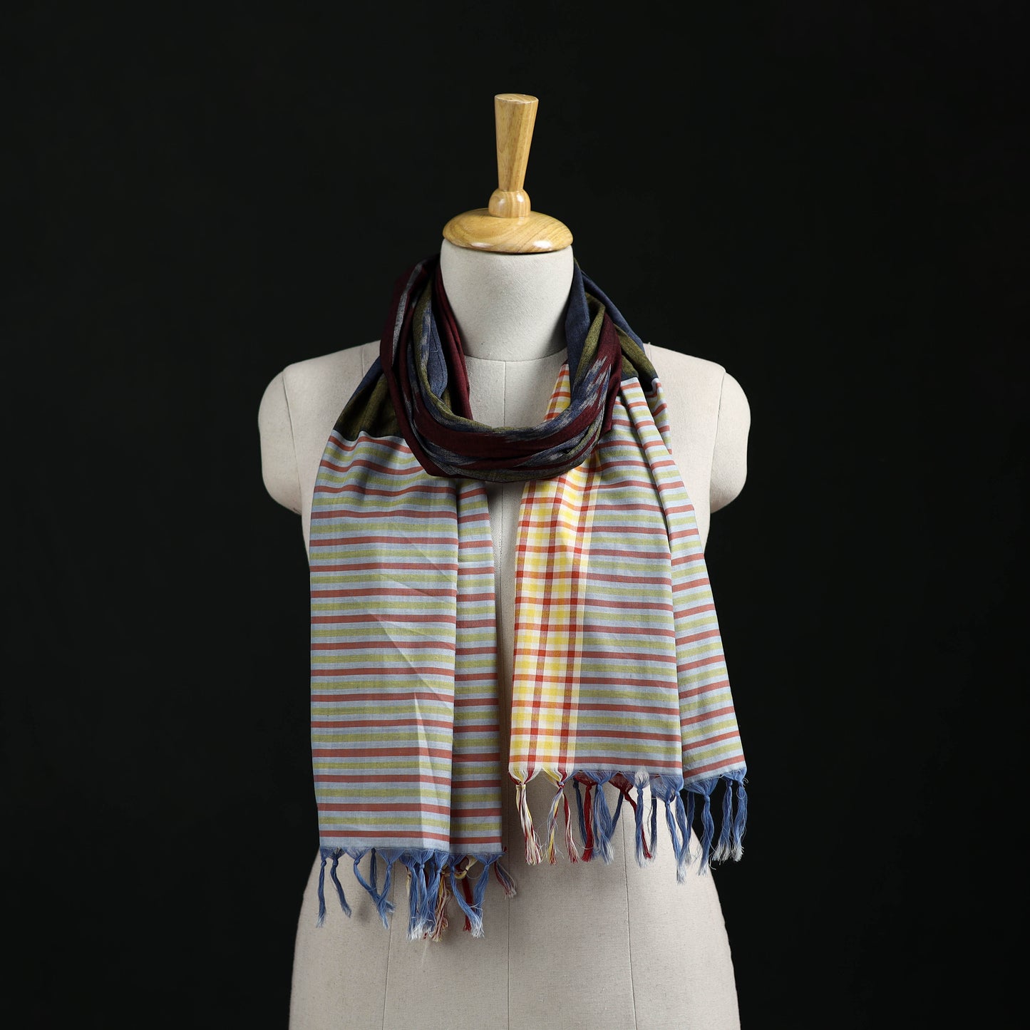 Pochampally Ikat Weave Cotton Stole 07
