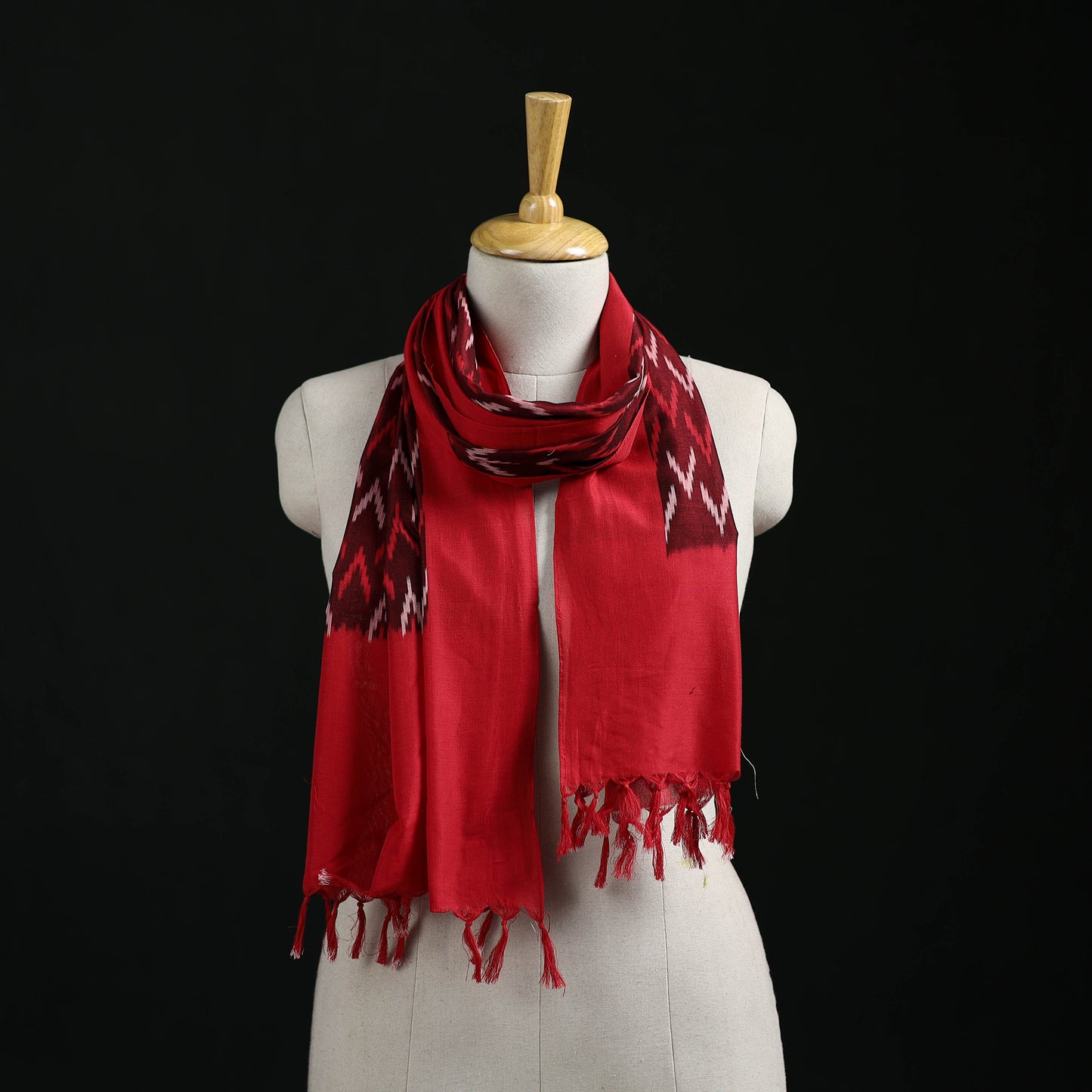 Pochampally Ikat Weave Cotton Stole 16