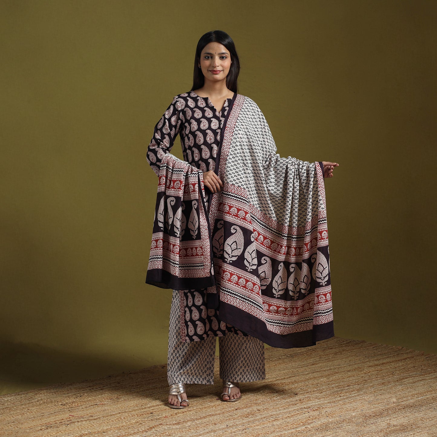 Natural Dyed Hand Block Bagh Print Cotton Suit Set with Dupatta for Women 12