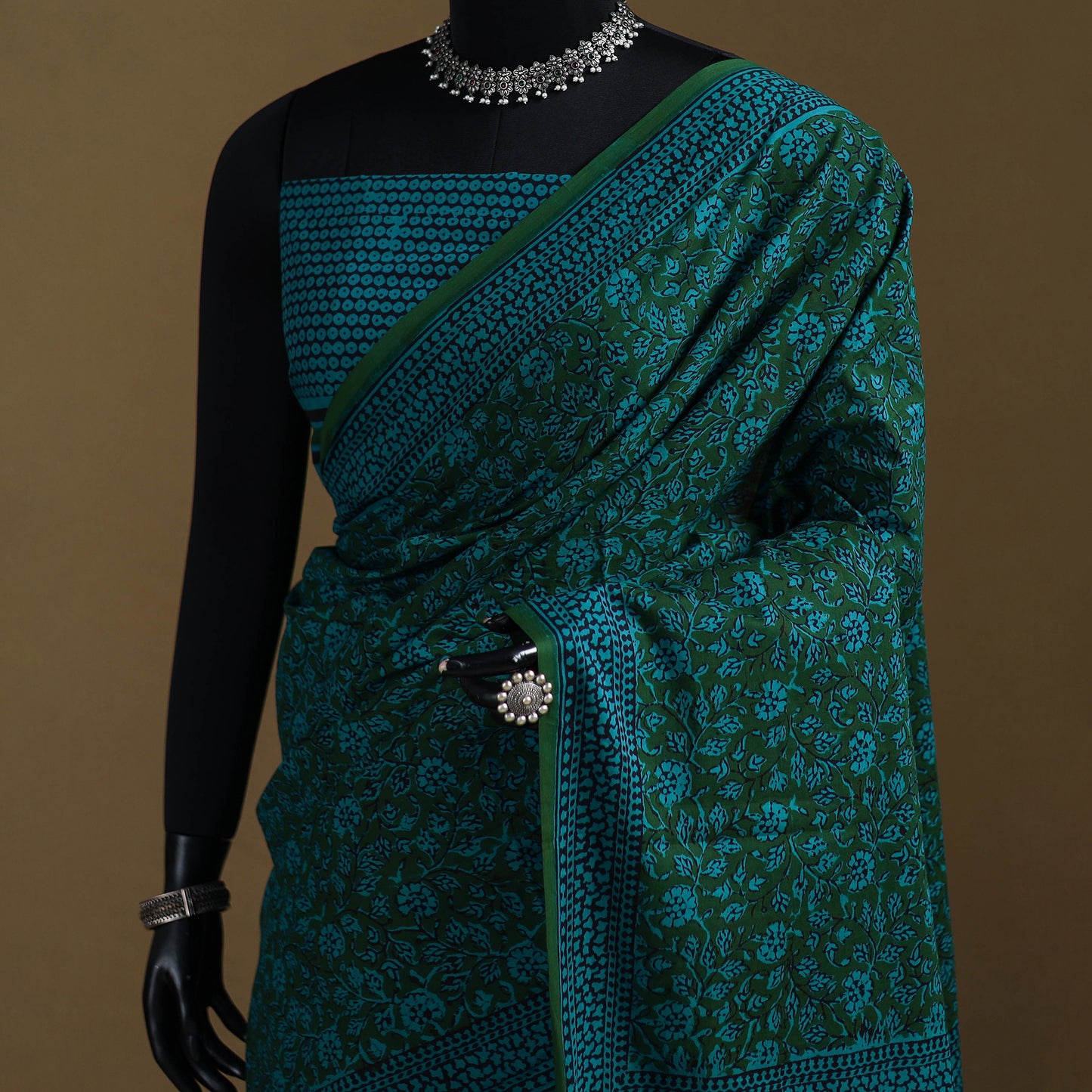 Green - Gamthi Hand Block Print Pure Mul Cotton Saree with Blouse Piece 18