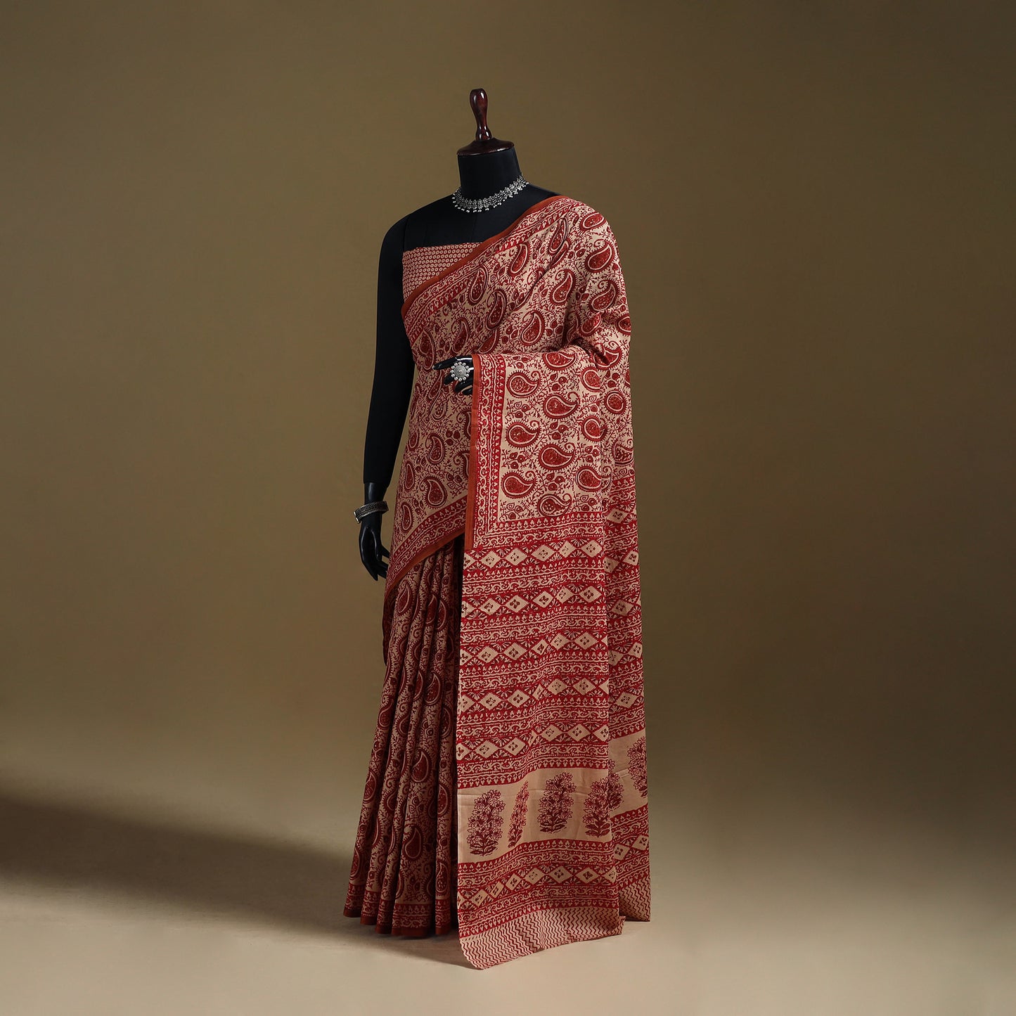 Red - Gamthi Hand Block Print Pure Mul Cotton Saree with Blouse Piece 29