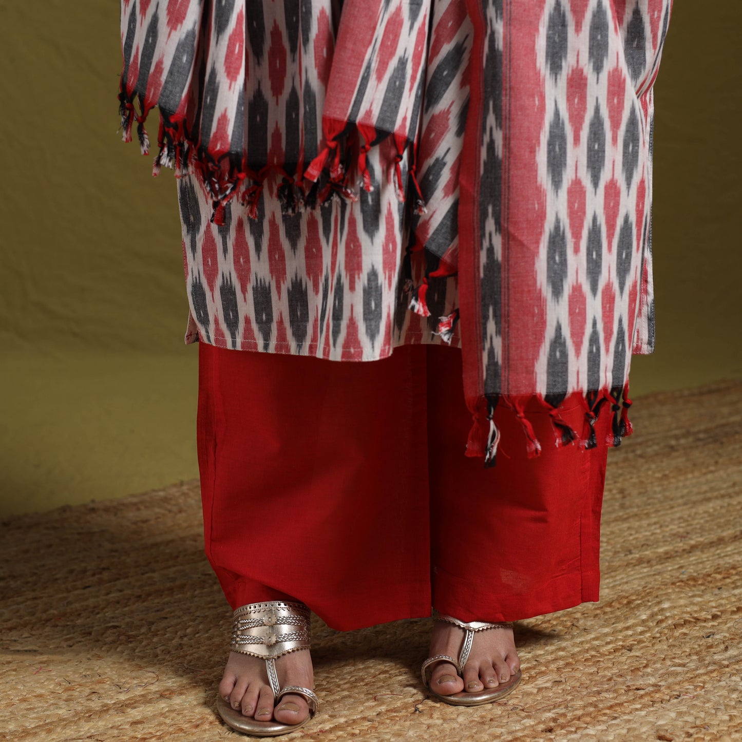 Pochampally Ikat Cotton Suit Set with Dupatta for women 20