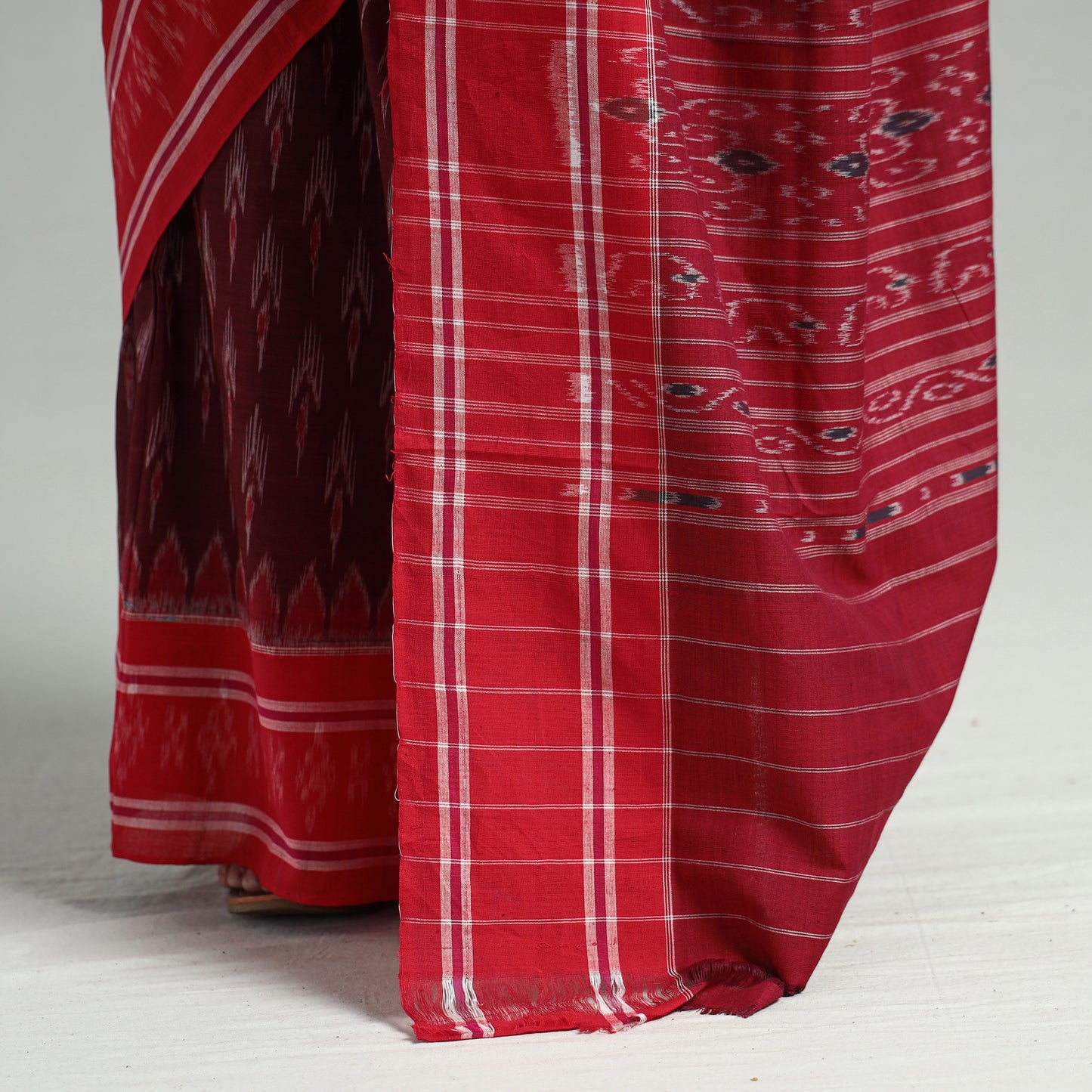 Maroon - Sambalpuri Ikat Weave Handloom Cotton Saree 21